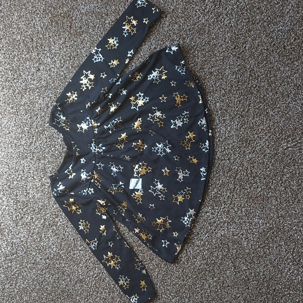 Black Long Sleeved Garanimals Swing Tee